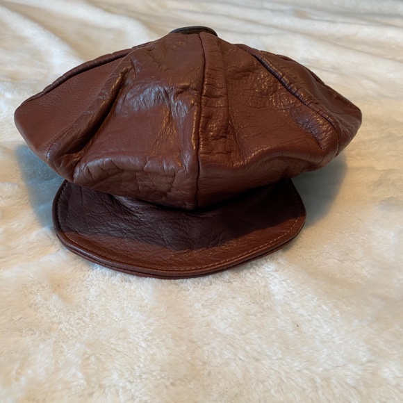 Tychios Leather -  70's Vintage Leather - Matching bag and Hat - Picture 3 of 8